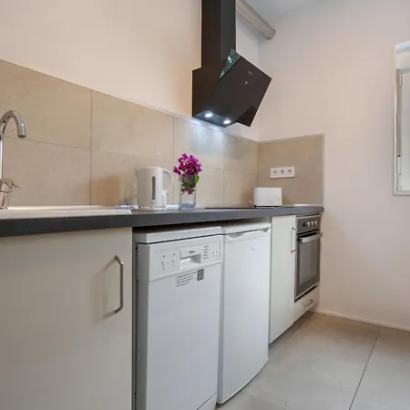 Fantastico 4 Apartment *